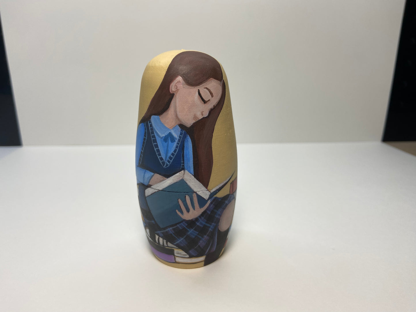 Gilmore Girls Hand-Painted Wooden Nesting Doll Set – Quirky TV-Inspired Pop Culture Collectible - Premium Set